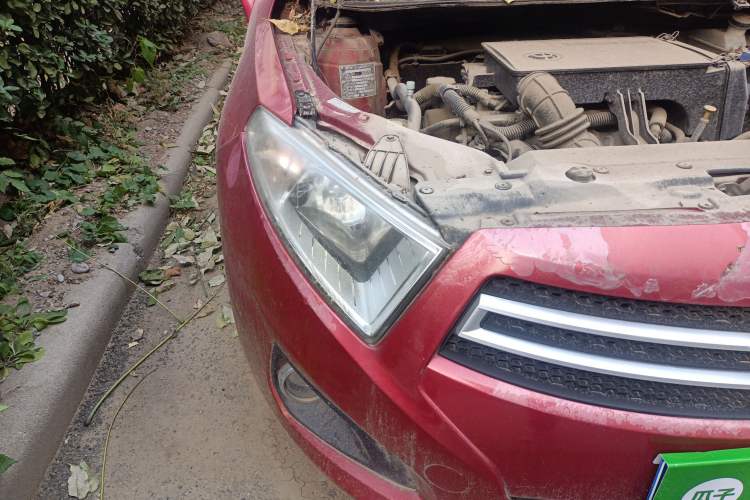 Used Brilliance H230 2012 1.5L Manual Elite Edition Right Front Headlight