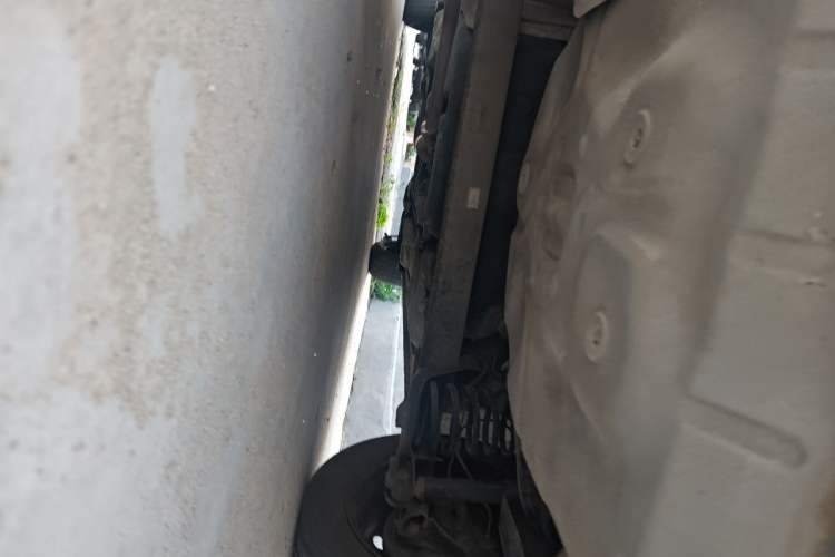 Used Brilliance H230 2012 1.5L Manual Comfort Edition Chassis Rear
