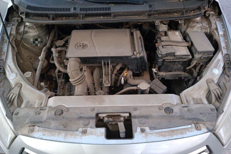 Used Brilliance H230 2012 1.5L Manual Comfort Edition Engine Bay