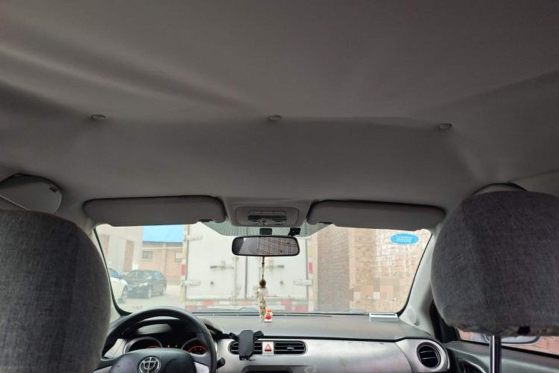 Used Brilliance H230 2012 1.5L Manual Elite Edition Headliner