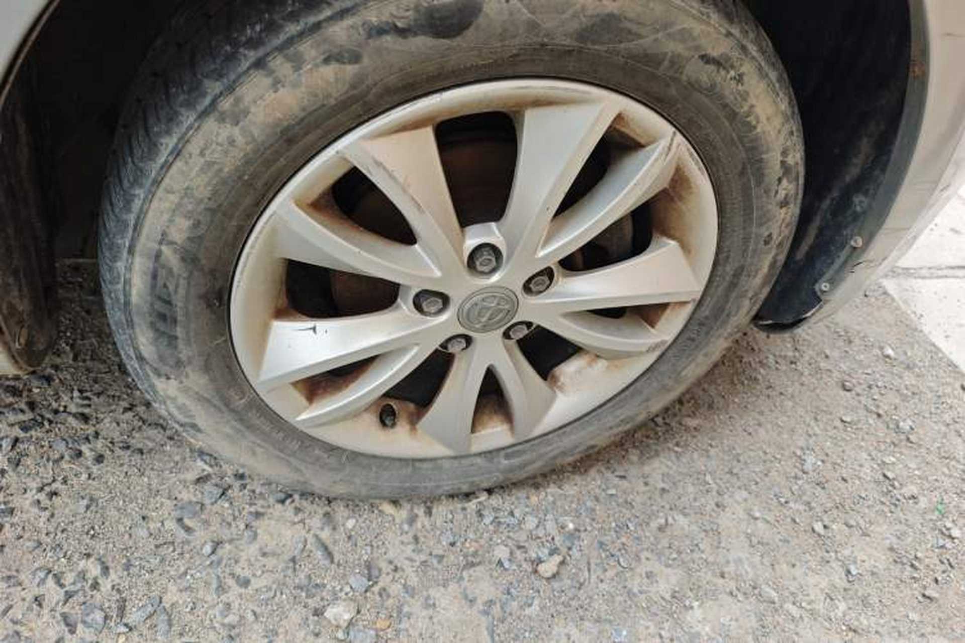Used Brilliance H230 2012 1.5L Manual Elite Edition Right Front Wheel Hub