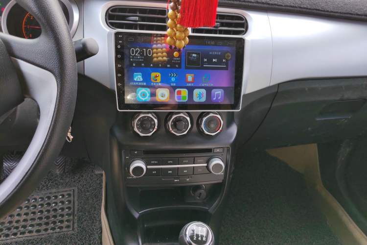 Used Brilliance H230 2012 1.5L Manual Comfort Edition Audio And AC Panel