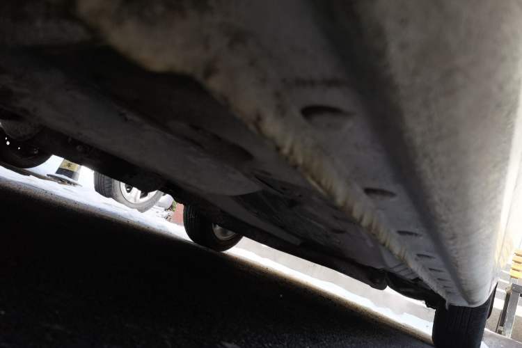 Used Brilliance H230 2012 1.5L Manual Comfort Edition Chassis Front Left