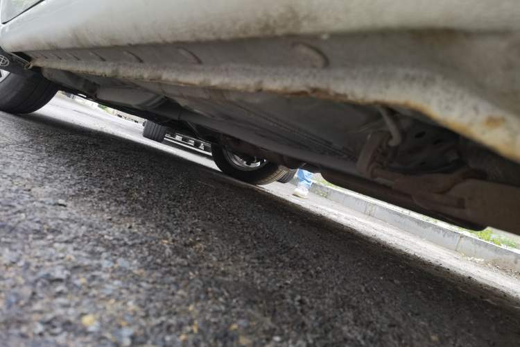Used Brilliance H230 2012 1.5L Manual Comfort Edition Chassis Rear Left