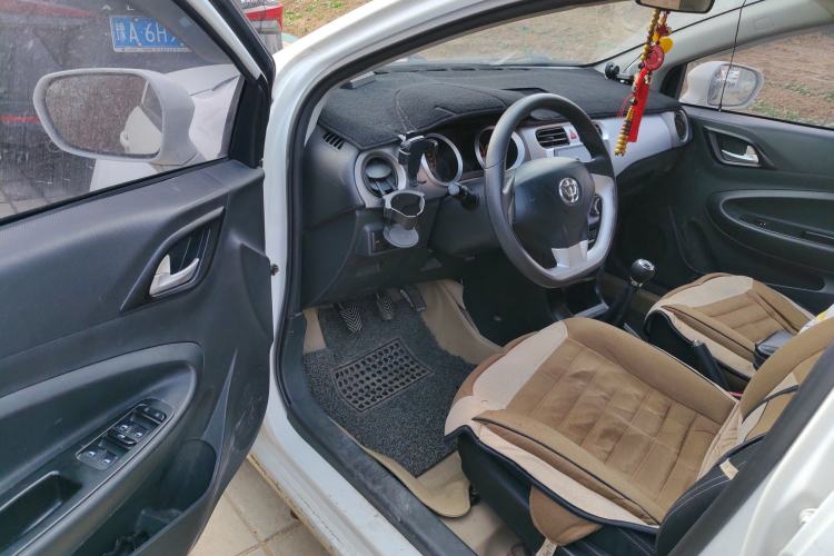 Used Brilliance H230 2012 1.5L Manual Comfort Edition Driver Seat