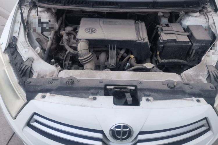 Used Brilliance H230 2012 1.5L Manual Elite Edition Engine Bay