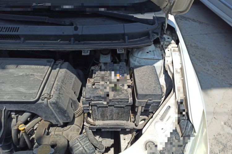 Used Brilliance H230 2012 1.5L Manual Comfort Edition Engine Bay Left