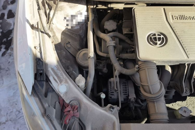 Used Brilliance H230 2012 1.5L Manual Comfort Edition Engine Bay Right
