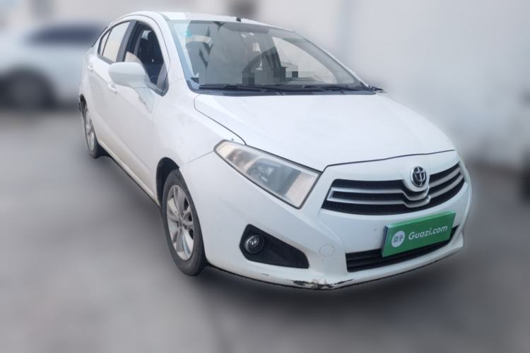 Used Brilliance H230 2012 1.5L Manual Elite Edition Front Right 45 Deg