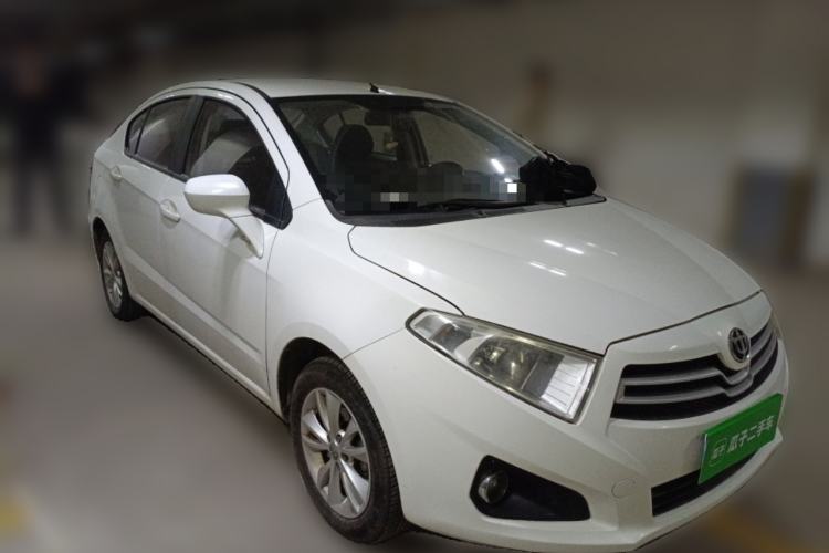 Used Brilliance H230 2012 1.5L Manual Comfort Edition Front Right 45 Deg
