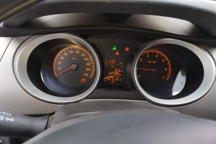 Used Brilliance H230 2012 1.5L Manual Comfort Edition Instrument Cluster