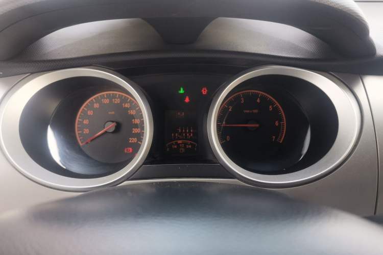 Used Brilliance H230 2012 1.5L Manual Elite Edition Instrument Cluster