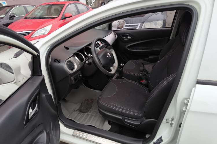 Used Brilliance H230 2012 1.5L Manual Comfort Edition Left Front Seat