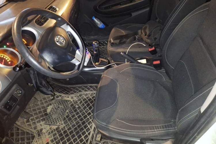 Used Brilliance H230 2012 1.5L Manual Comfort Edition Left Front Seat