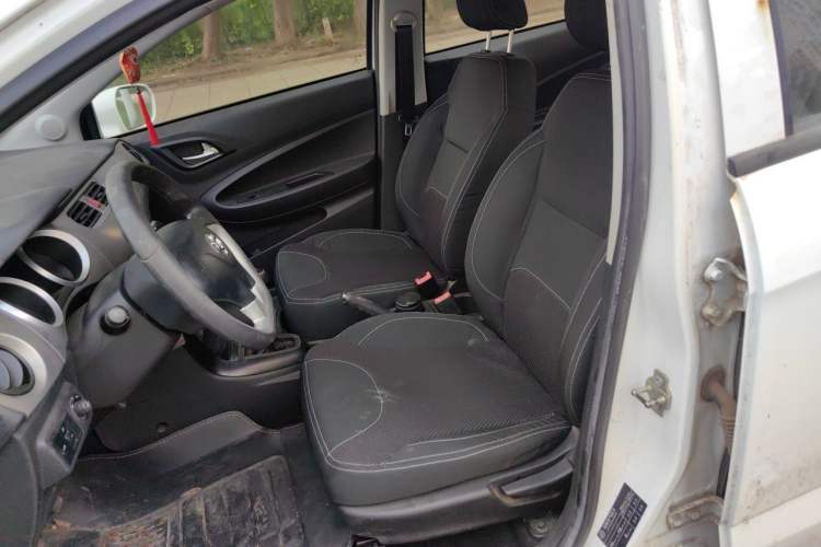 Used Brilliance H230 2012 1.5L Manual Comfort Edition Left Front Seat