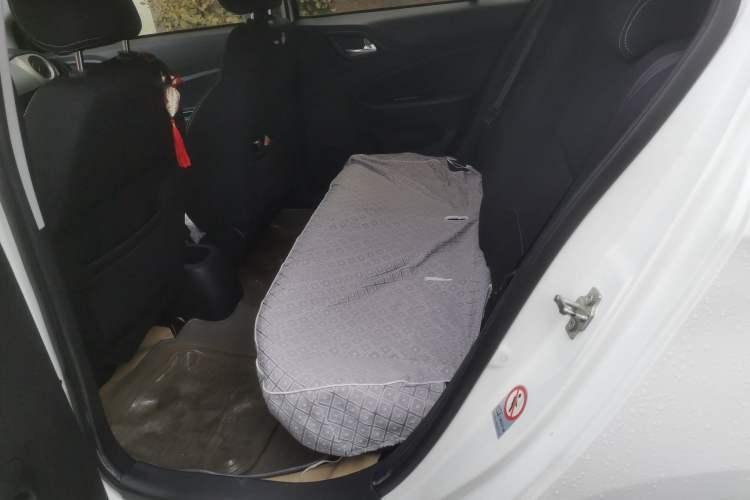 Used Brilliance H230 2012 1.5L Manual Comfort Edition Left Rear Seat