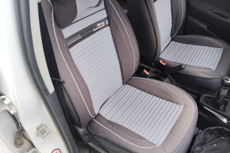 Used Brilliance H230 2012 1.5L Manual Elite Edition Right Front Seat