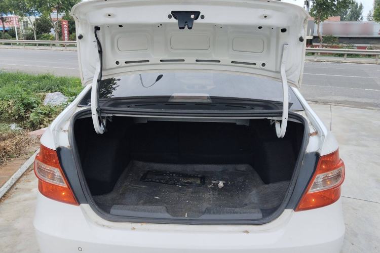 Used Brilliance H230 2012 1.5L Manual Elite Edition Trunk