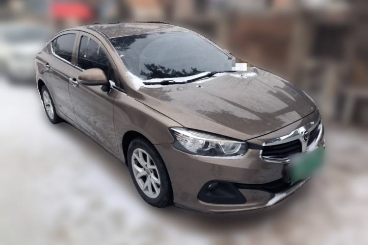 Used Brilliance H3 2017 1.5L Manual Elite Model Front Right 45 Deg