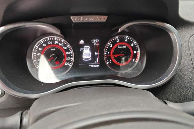 Used Brilliance H3 2017 1.5L Manual Luxury Model Instrument Cluster