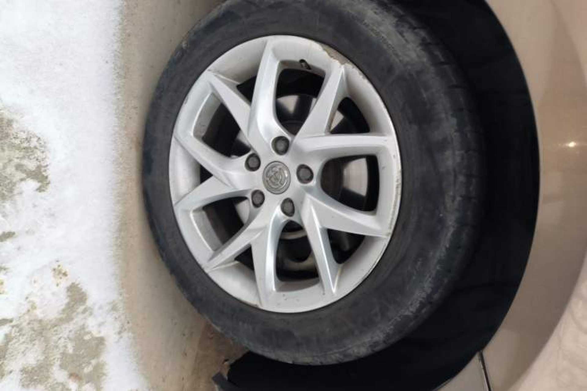 Used Brilliance H3 2017 1.5L Manual Elite Model Right Front Wheel Hub