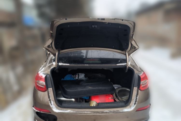 Used Brilliance H3 2017 1.5L Manual Elite Model Trunk