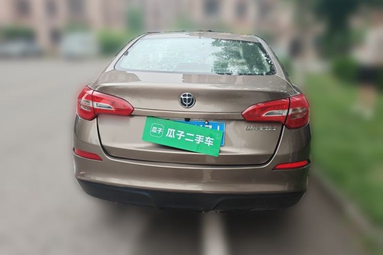 Used Brilliance H3 2017 1.5L Manual Luxury Model Rear