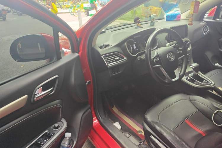 Used Brilliance H3 2017 1.5L Automatic Luxury Model Driver Seat