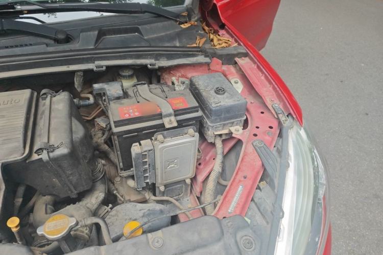 Used Brilliance H3 2017 1.5L Automatic Luxury Model Engine Bay Left