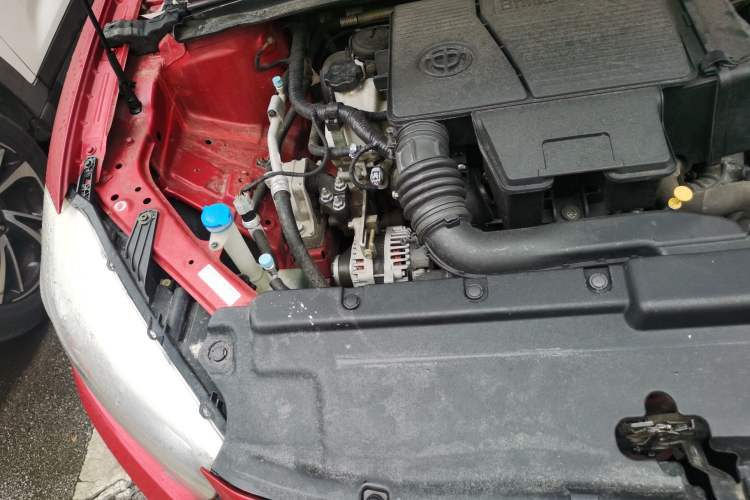 Used Brilliance H3 2017 1.5L Manual Luxury Model Engine Bay Right
