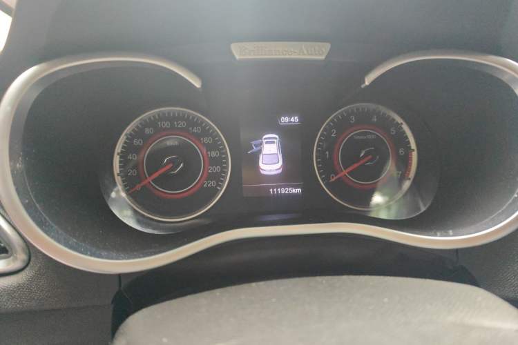 Used Brilliance H3 2017 1.5L Automatic Luxury Model Instrument Cluster