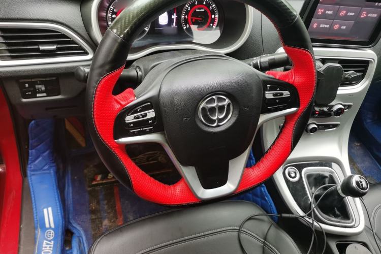 Used Brilliance H3 2017 1.5L Manual Luxury Model Steering Wheel