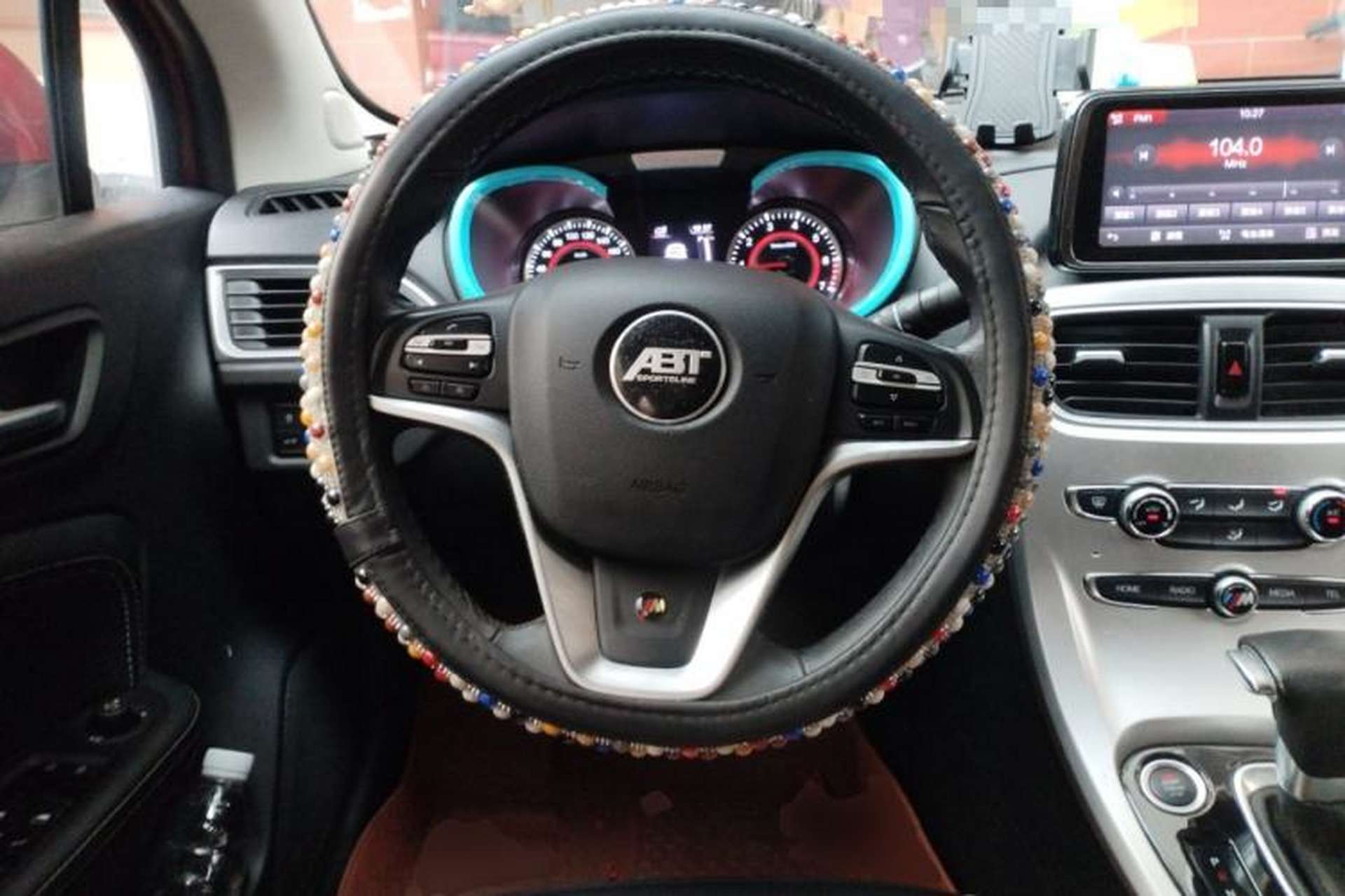 Used Brilliance H3 2017 1.5T Automatic Flagship Model Steering Wheel