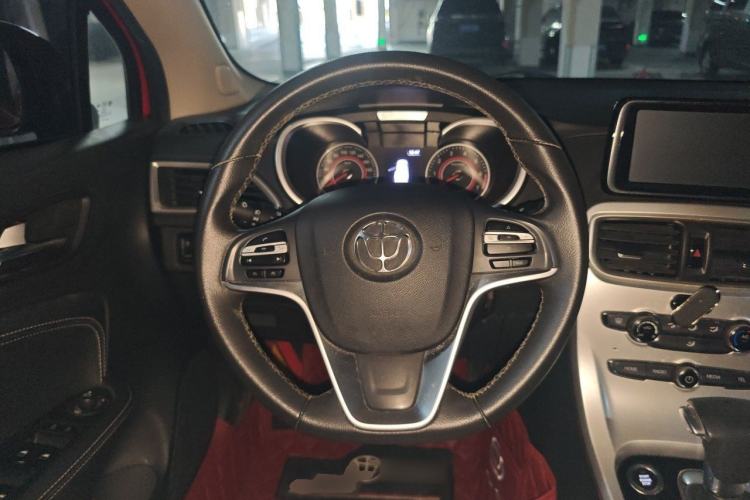 Used Brilliance H3 2017 1.5L Automatic Luxury Model Steering Wheel