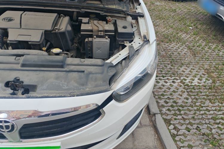 Used Brilliance H3 2017 1.5L Automatic Luxury Model Engine Bay Left