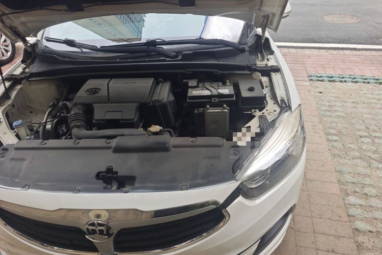 Used Brilliance H3 2017 1.5L Automatic Elite Model Engine Bay Left