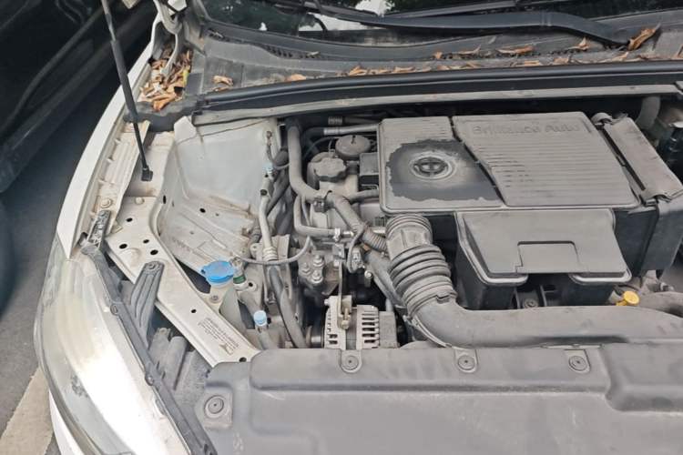 Used Brilliance H3 2017 1.5L Manual Elite Model Engine Bay Right