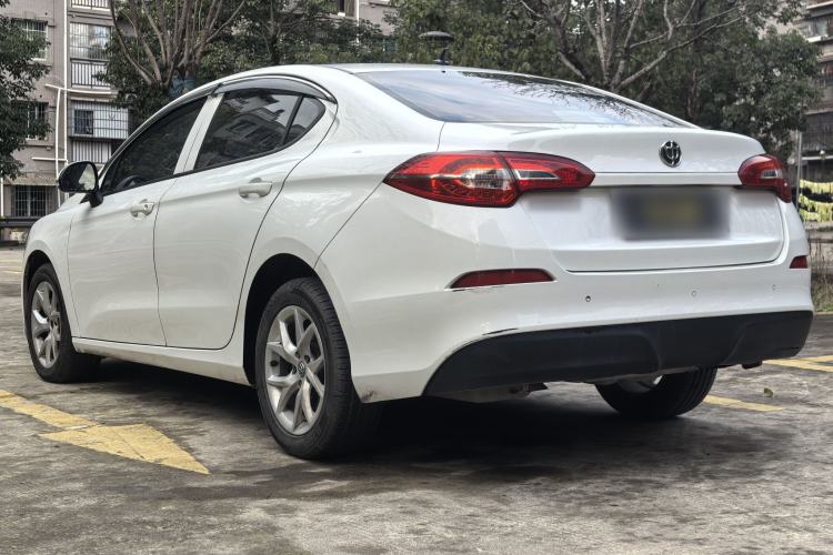 Used Brilliance H3 2017 1.5L Automatic Elite Model Exterior 5