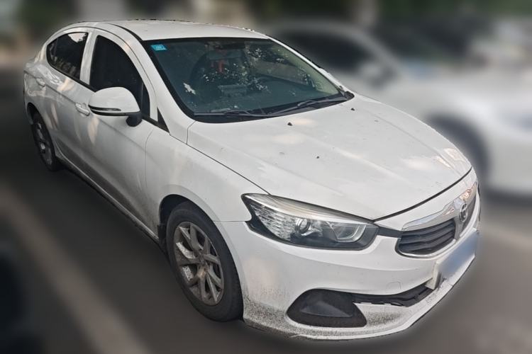 Used Brilliance H3 2017 1.5L Manual Elite Model Front Right 45 Deg