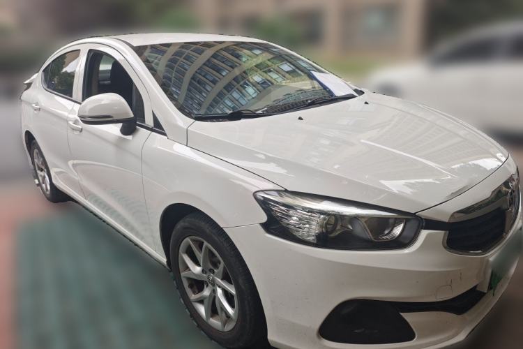 Used Brilliance H3 2017 1.5L Automatic Elite Model Front Right 45 Deg