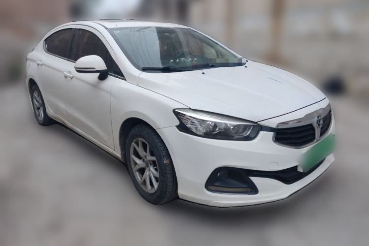 Used Brilliance H3 2017 1.5L Manual Luxury Model Front Right 45 Deg