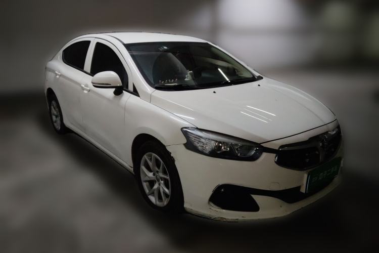 Used Brilliance H3 2017 1.5L Manual Elite Model Front Right 45 Deg