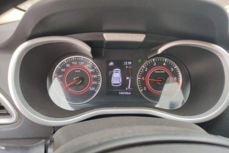 Used Brilliance H3 2017 1.5L Manual Luxury Model Instrument Cluster