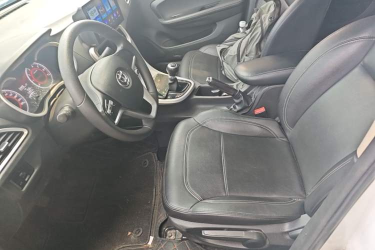 Used Brilliance H3 2017 1.5L Manual Elite Model Left Front Seat