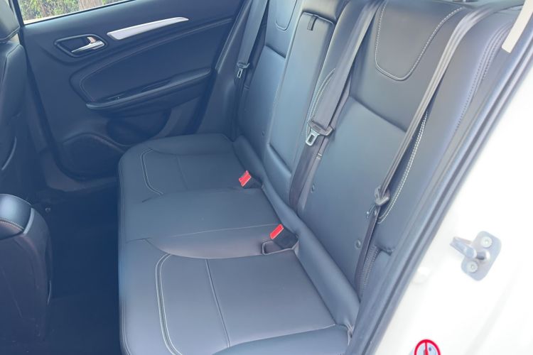 Used Brilliance H3 2017 1.5L Manual Luxury Model Left Rear Seat