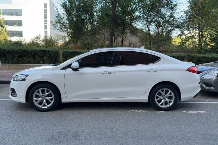 Used Brilliance H3 2017 1.5L Manual Luxury Model Left Side