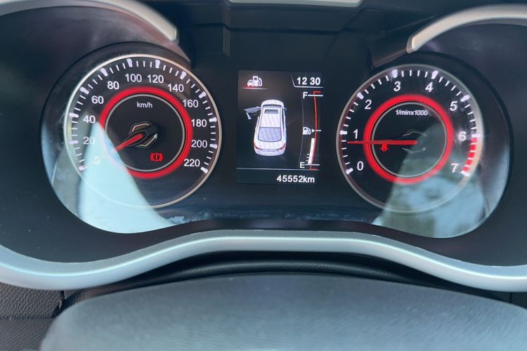 Used Brilliance H3 2017 1.5L Manual Luxury Model Odometer Close Up