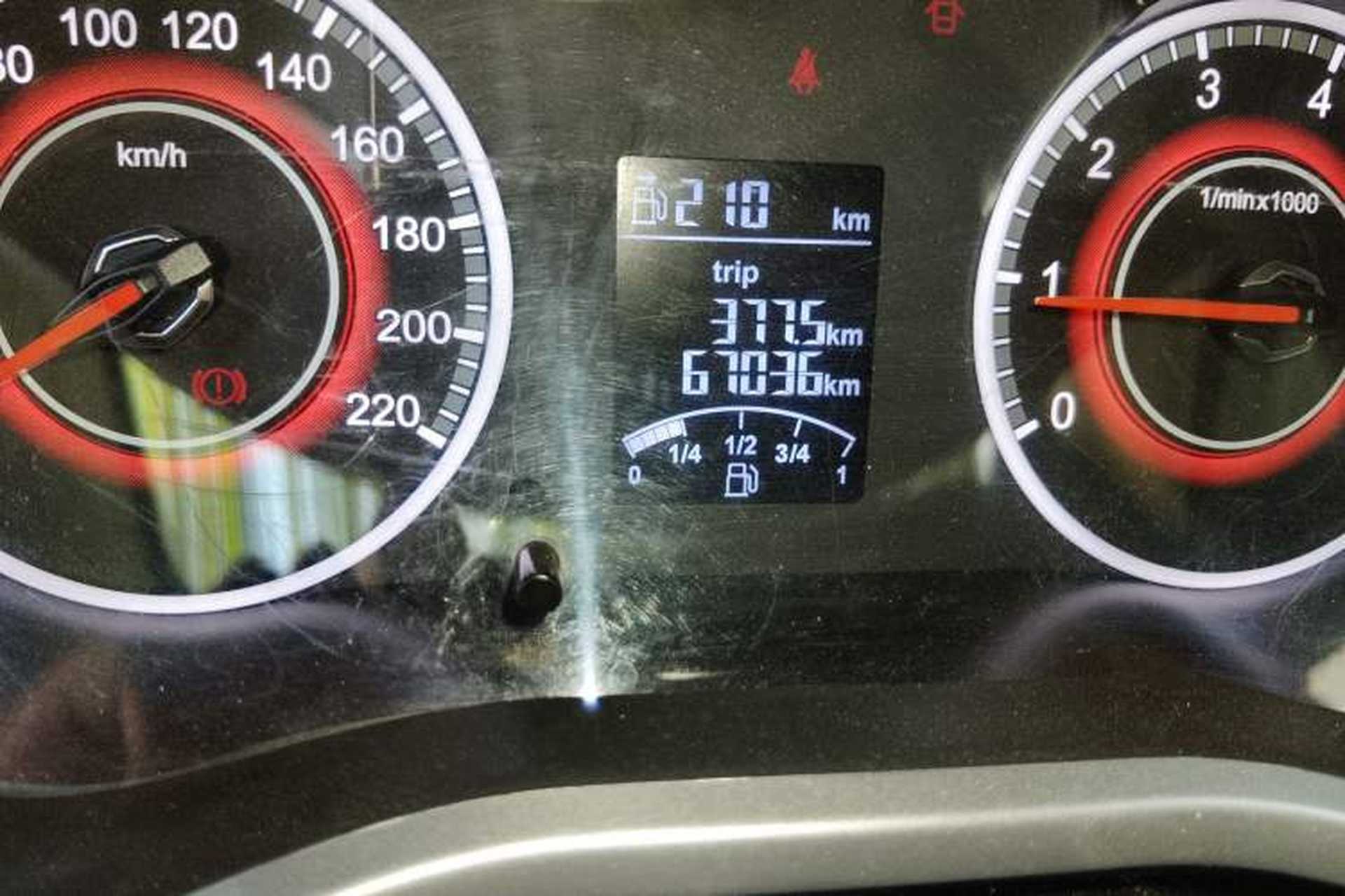 Used Brilliance H3 2017 1.5L Manual Elite Model Odometer Close Up