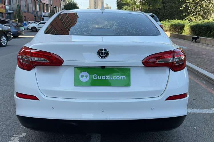 Used Brilliance H3 2017 1.5L Manual Luxury Model Rear