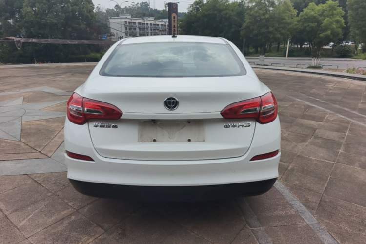 Used Brilliance H3 2017 1.5L Manual Elite Model Rear
